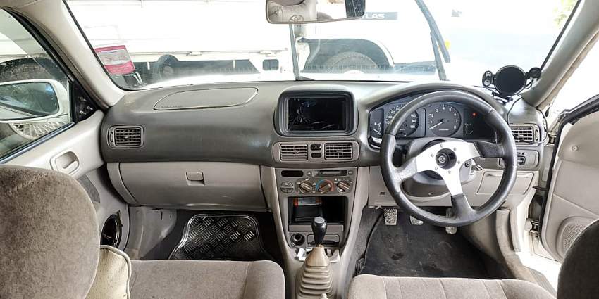 TOYOTA EE111 - 2 - Family Cars  on Aster Vender