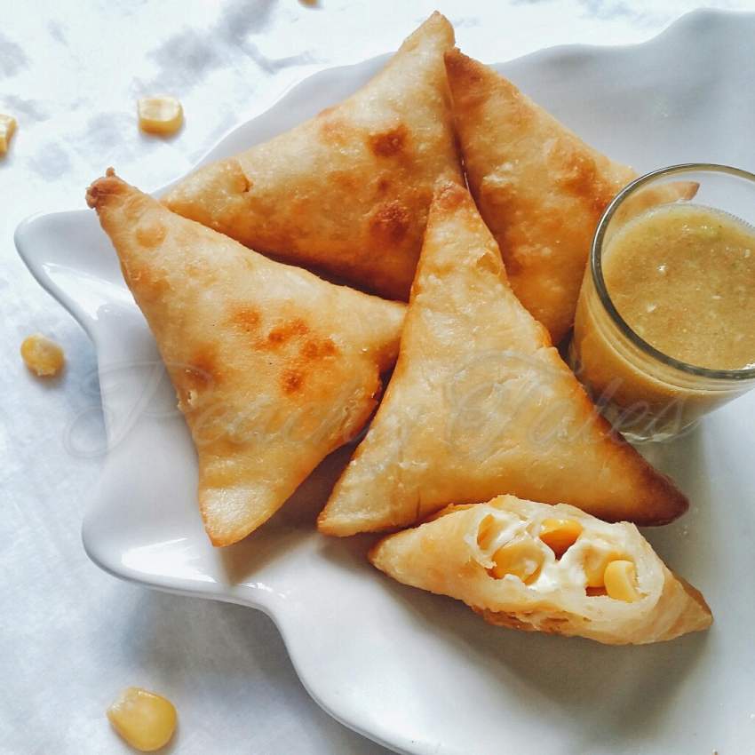 Commande des Samousa het Roti, dholl puri et tipuri - 3 - Catering & Restaurant  on Aster Vender