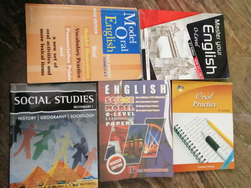 Book second hand  - 3 - Secondary school  on Aster Vender