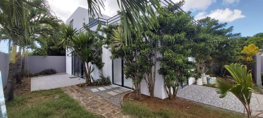 HOUSE FOR SALE  at GRAND GAUBE MELVILLE - 2 - House  on Aster Vender