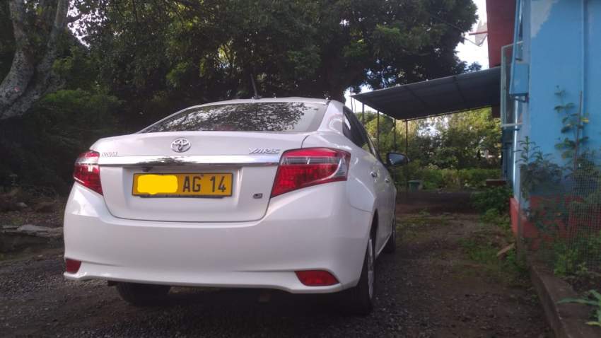 TOYOTA YARIS SEDAN 2014 FOR SALE - 1 - Family Cars  on Aster Vender