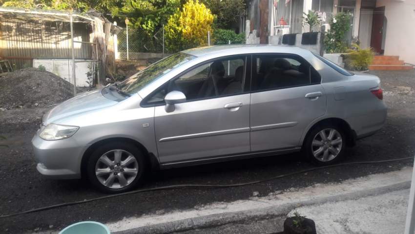 Honda City 2006 - 5 - Family Cars  on Aster Vender