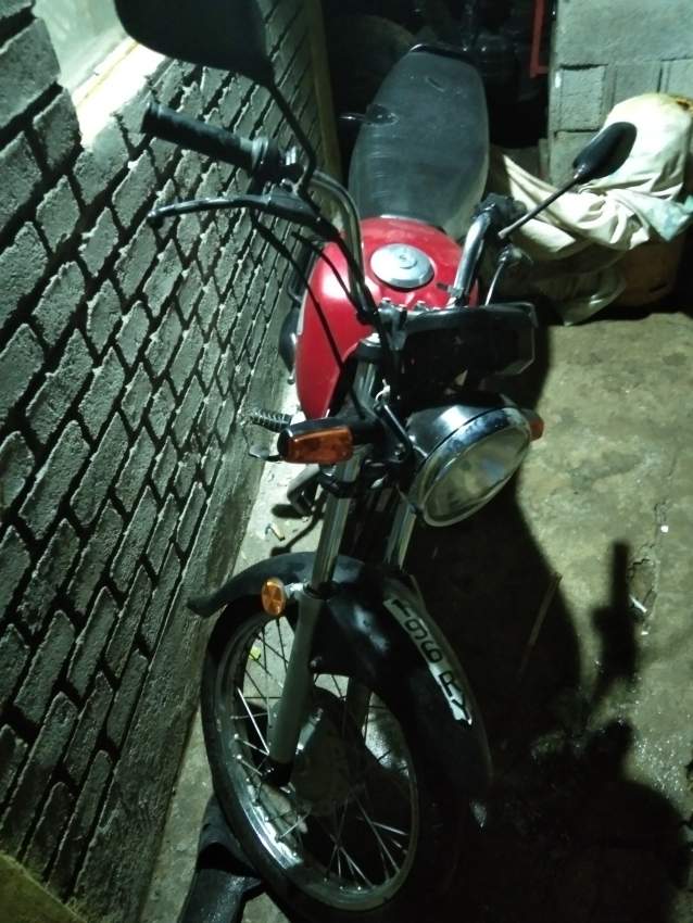 Honda ace 125 cs - 0 - Roadsters  on Aster Vender