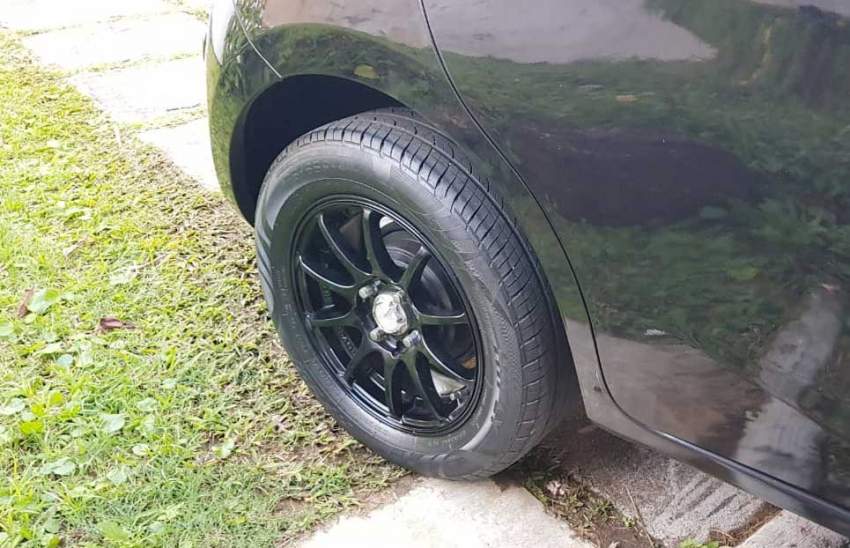 AK 13 - 3 - Compact cars  on Aster Vender