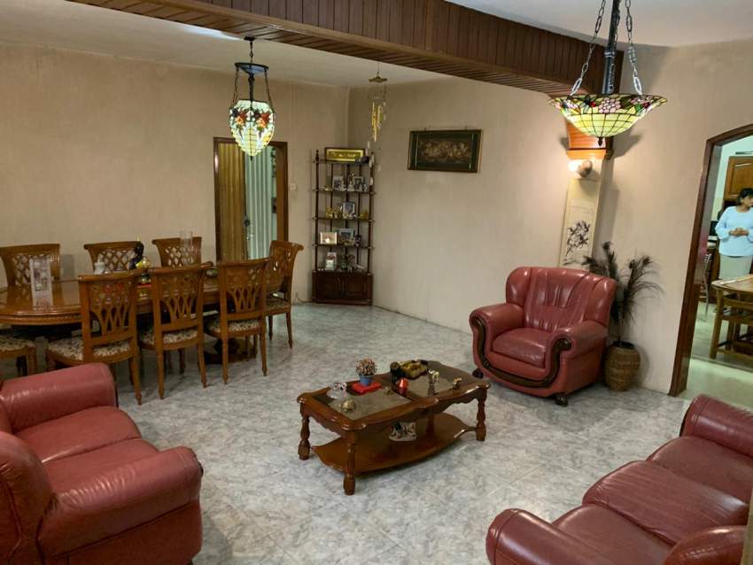 House  - 0 - House  on Aster Vender