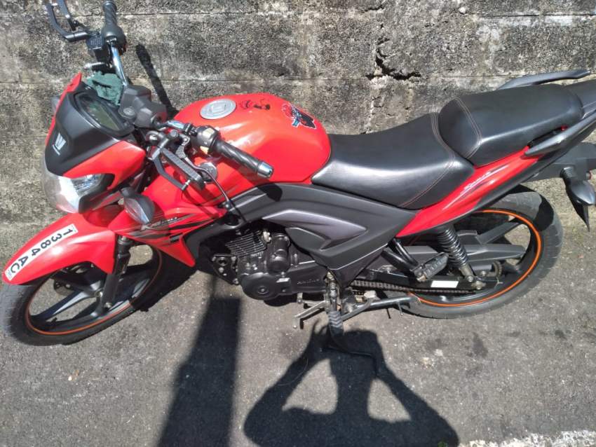 moto - 1 - Sports Bike  on Aster Vender