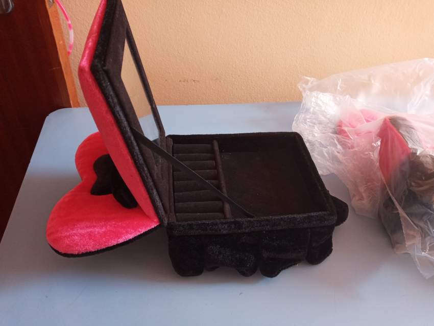 SMALL FURNITURE SET JEWELLERY BOXES - 3 - Other Jewellery  on Aster Vender