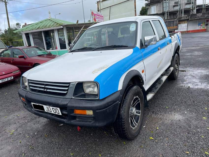 4x4 Mitsubishi L200 YR 00  - 0 - Pickup trucks (4x4 & 4x2)  on Aster Vender