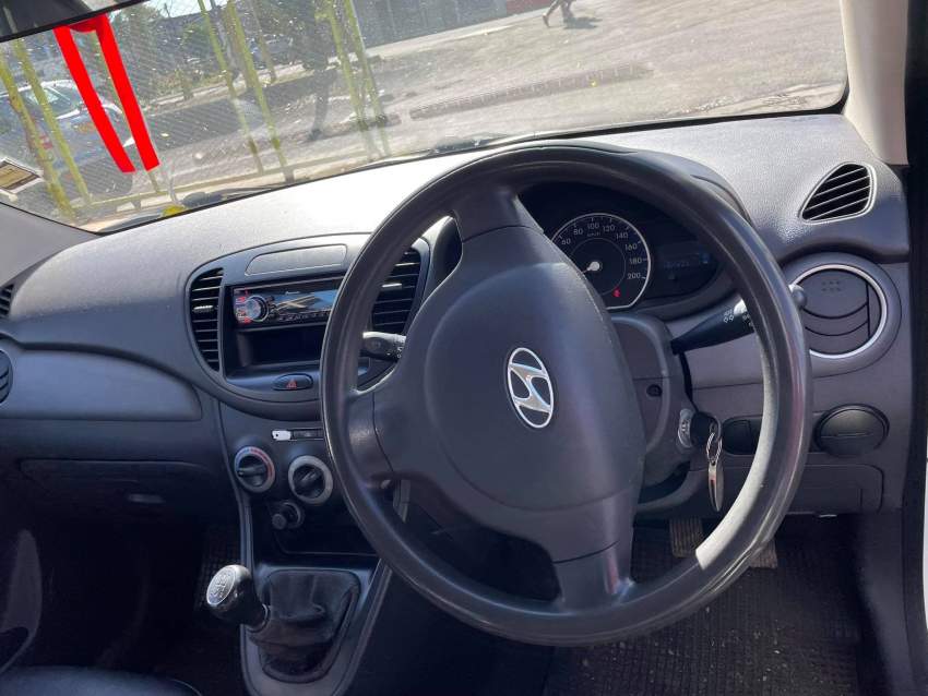 Hyundai I10 year 13 - 6 - Compact cars  on Aster Vender