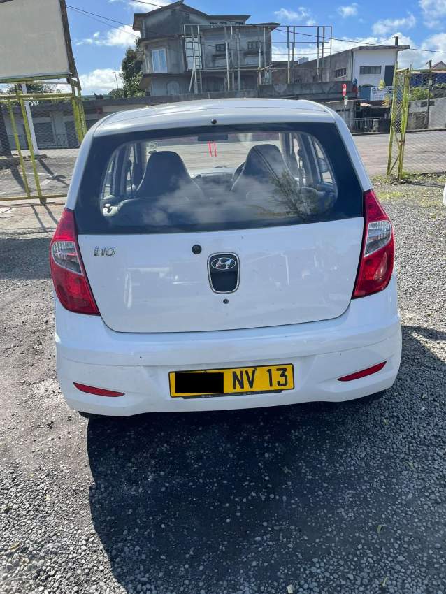 Hyundai I10 year 13 - 4 - Compact cars  on Aster Vender