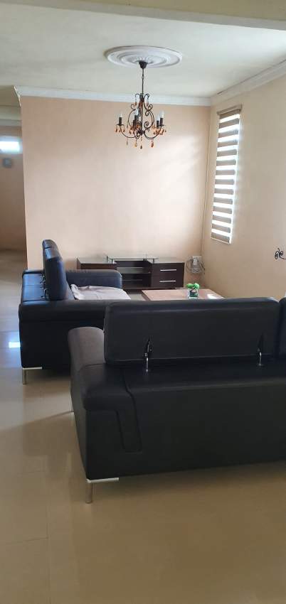 House for sale - 1 - House  on Aster Vender