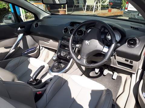 Peugeot 308 Yr 2012  - 3 - Sport Cars  on Aster Vender