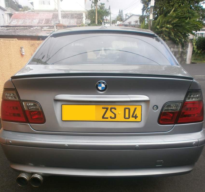 BMW 318 I - 7 - Family Cars  on Aster Vender