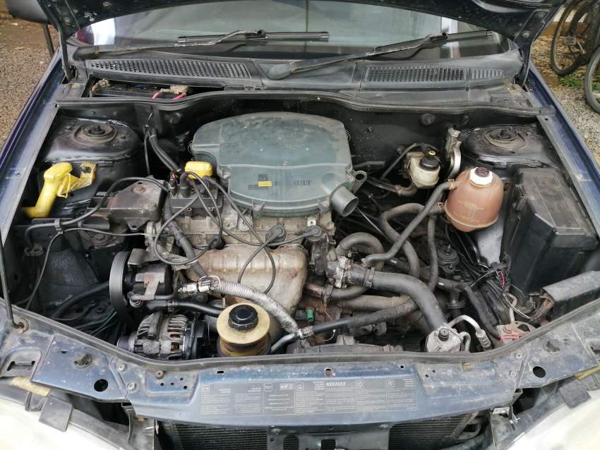 Renault Megane - 4 - Family Cars  on Aster Vender