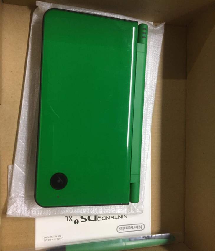 Nintendo DSi XL as new - 1 - Nintendo Switch  on Aster Vender