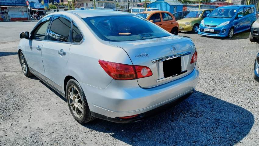 Nissan Bluebird sylphy Year 06 - 11 - Family Cars  on Aster Vender