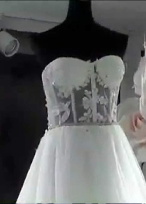 Robe de mariée  - 0 - Wedding clothes  on Aster Vender