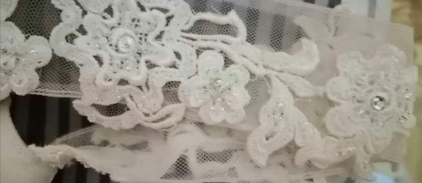 Robe de mariée  - 1 - Wedding clothes  on Aster Vender