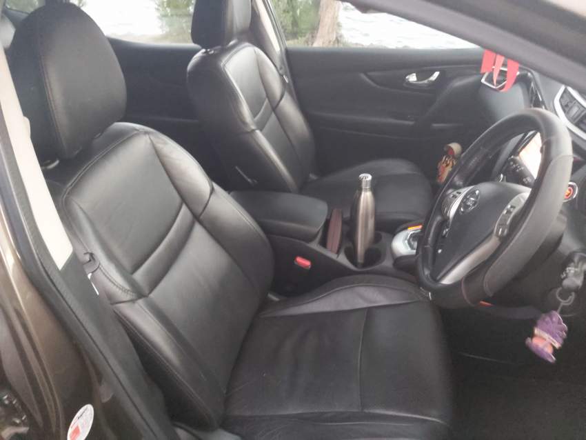 Qashqai 2015 urgent Sale - 3 - SUV Cars  on Aster Vender