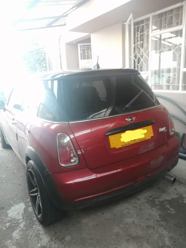 Mini Cooper One - 2 - Compact cars  on Aster Vender