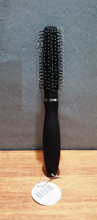 ROUND BRUSHES - FASHION PROFESSIONAL - 3 - Other Hair Care Tools  on Aster Vender