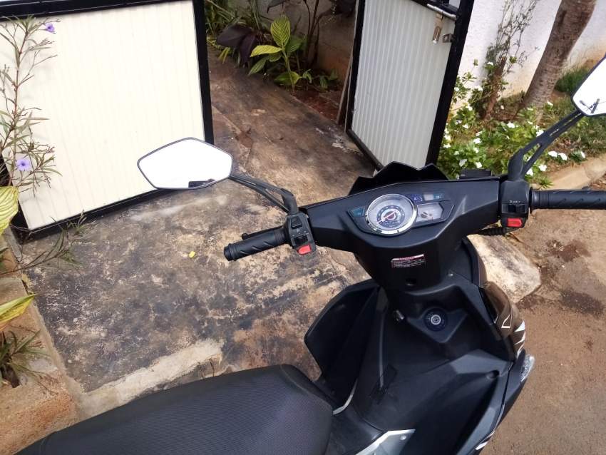 Matador 50cc - 3 - Scooters (above 50cc)  on Aster Vender