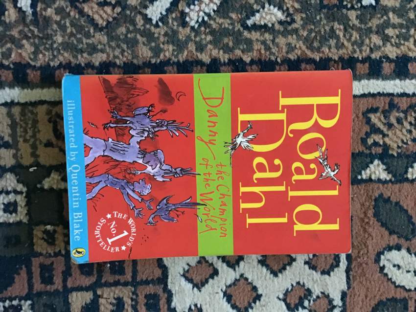 Danny champion of the world  - 0 - Fictional books  on Aster Vender