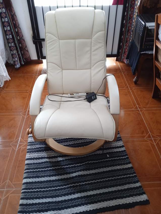 FAUX LEATHER ELECTRIC MASSAGE SOFA - 3 - Massage products  on Aster Vender