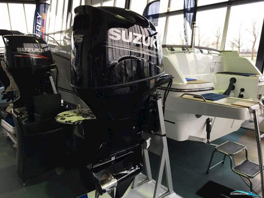 Slightly Used Suzuki 115HP 4-Stroke Outboard Motor Engine