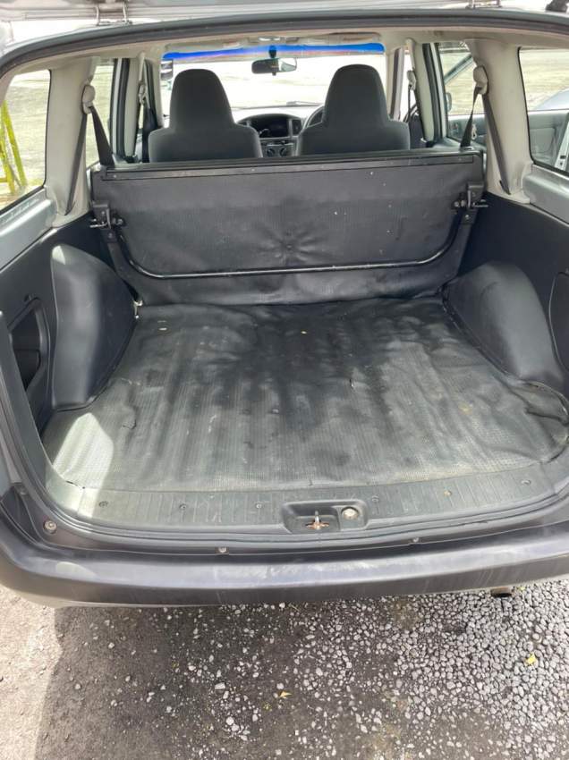 Toyota probox Year 06  - 1 - Compact cars  on Aster Vender