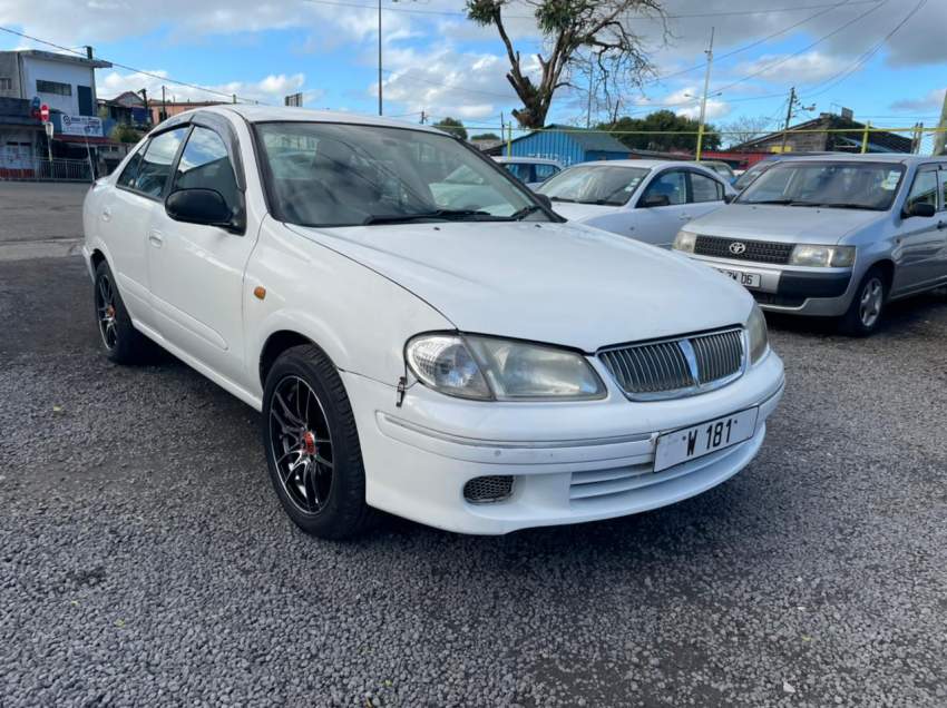Nissan Sunny N16 Year 00  - 2 - Family Cars  on Aster Vender