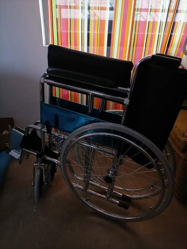 Conventional wheelchair - 0 - Wheelchair  on Aster Vender