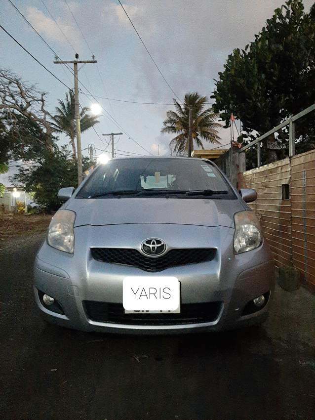 Toyota-Yaris-2011 - 1 - Family Cars  on Aster Vender
