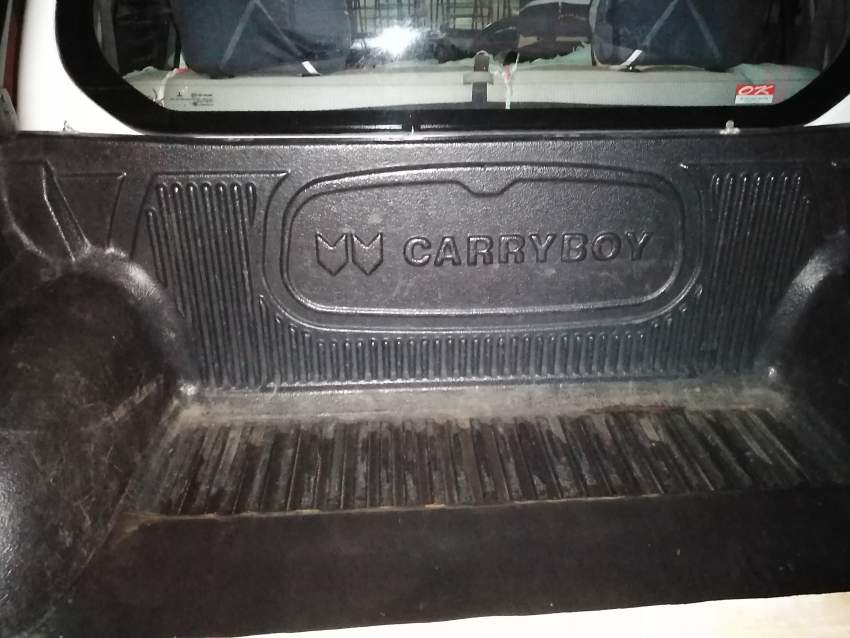 Mitsubishi L200 Sportero 4x4 - 1 - Pickup trucks (4x4 & 4x2)  on Aster Vender