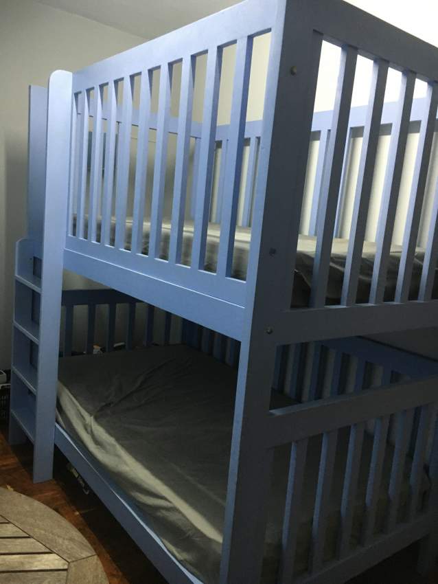 Armoire, lit superposé et commode  - 2 - Armoires & Dressers  on Aster Vender