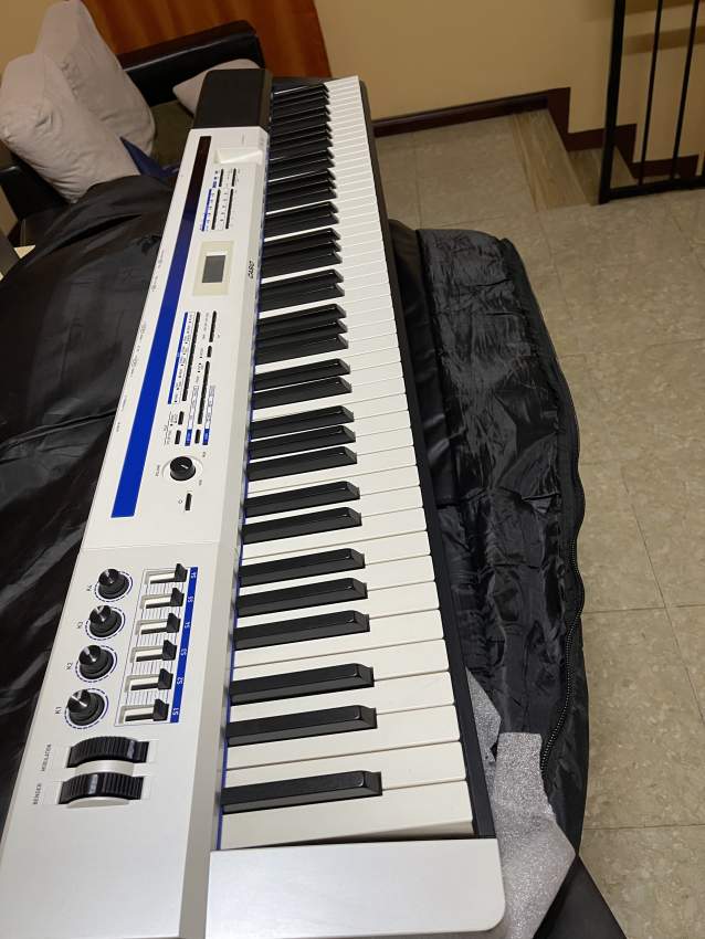 Casio Privia PX-5S - 1 - Electronic piano  on Aster Vender