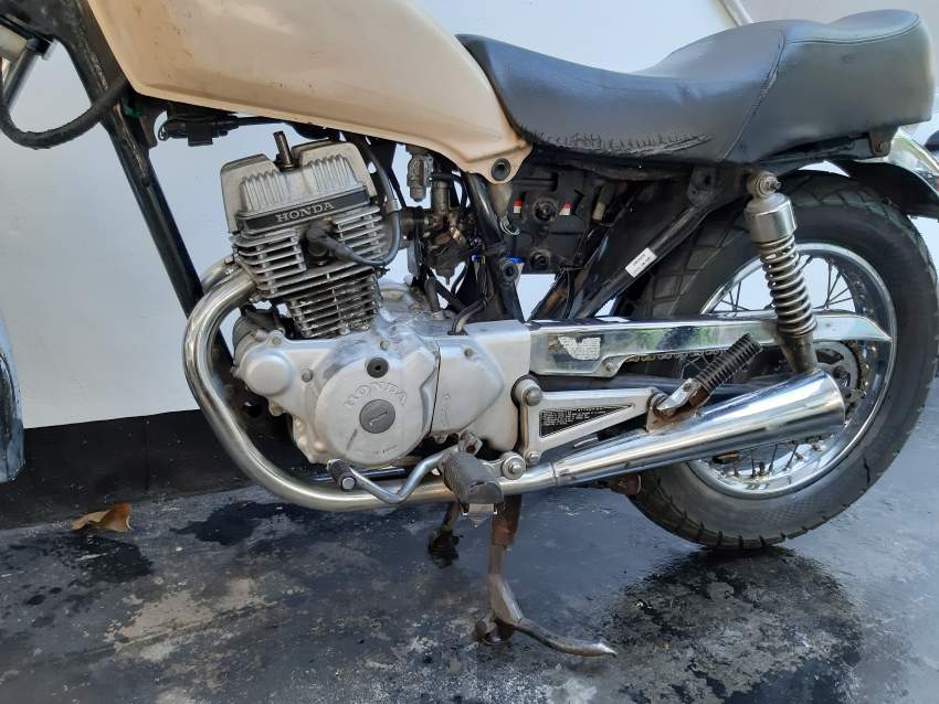 Honda CM 125 - 4 - Cruisers & Choppers  on Aster Vender