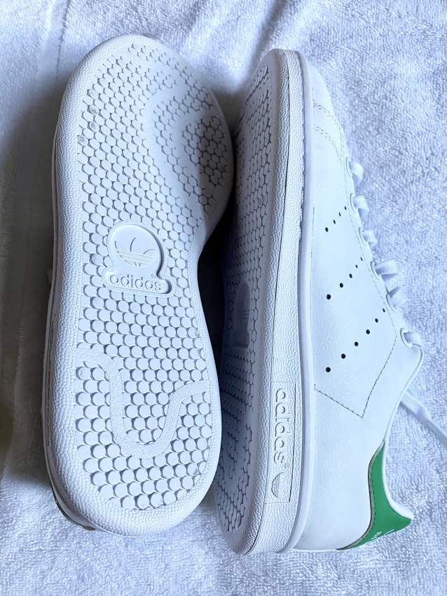 Original Adidas Stan Smith size 38 - 3 - Others  on Aster Vender