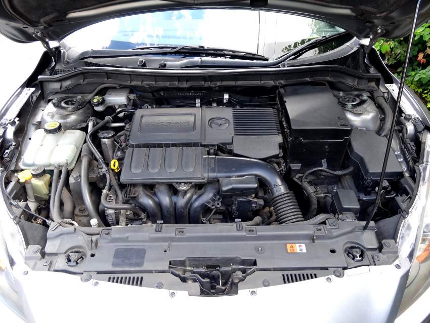 Mazda 3 Japan - 5 - Family Cars  on Aster Vender