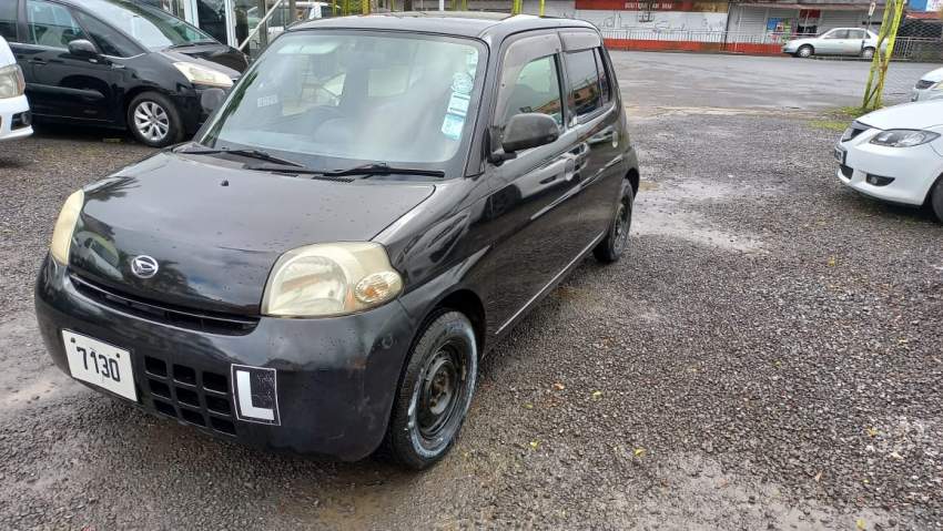 Daihatsu Esse YR 10  - 3 - Compact cars  on Aster Vender