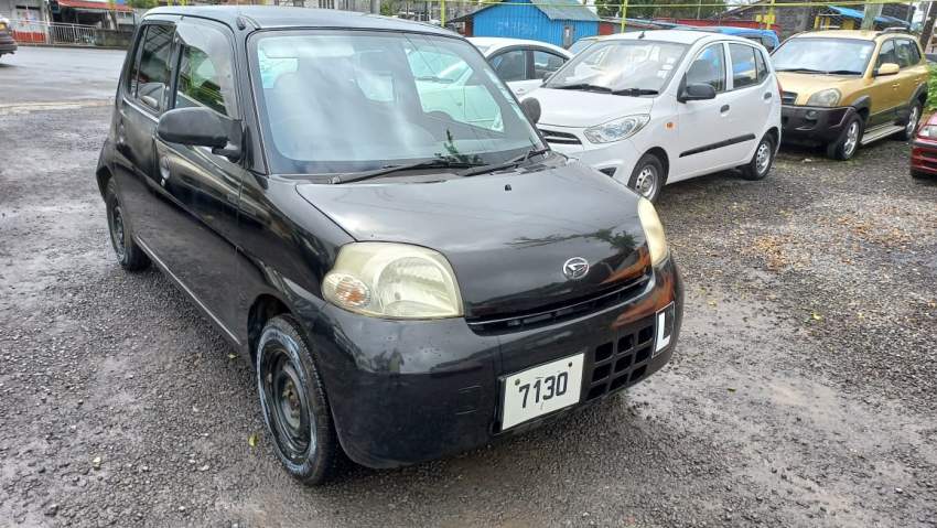 Daihatsu Esse YR 10  - 0 - Compact cars  on Aster Vender