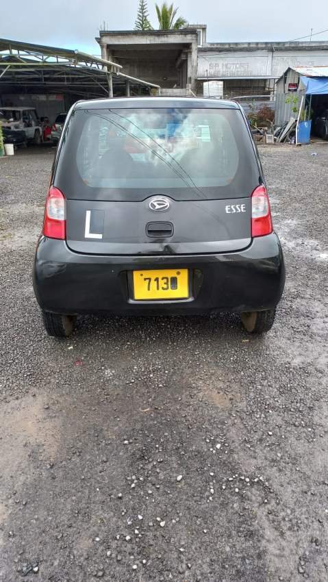 Daihatsu Esse YR 10  - 1 - Compact cars  on Aster Vender