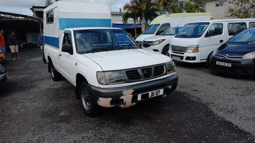 Single Cab Nissan Yr 07 - 0 - Pickup trucks (4x4 & 4x2)  on Aster Vender