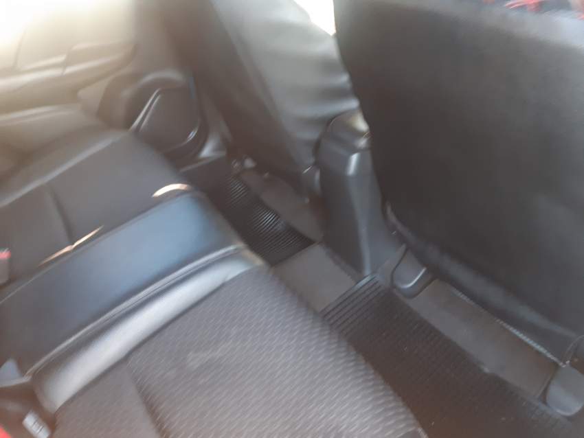 Honda fit L package  - 7 - Compact cars  on Aster Vender