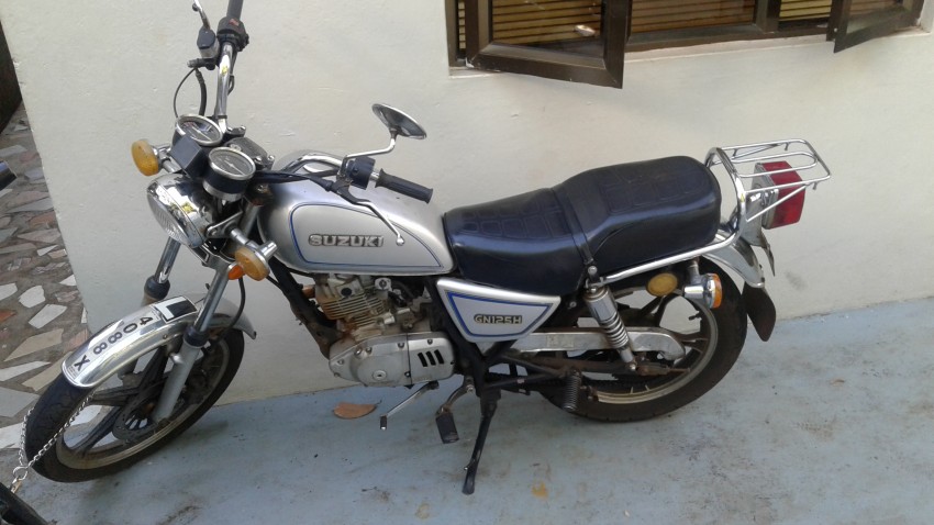 Motocycle - 6 - Roadsters  on Aster Vender