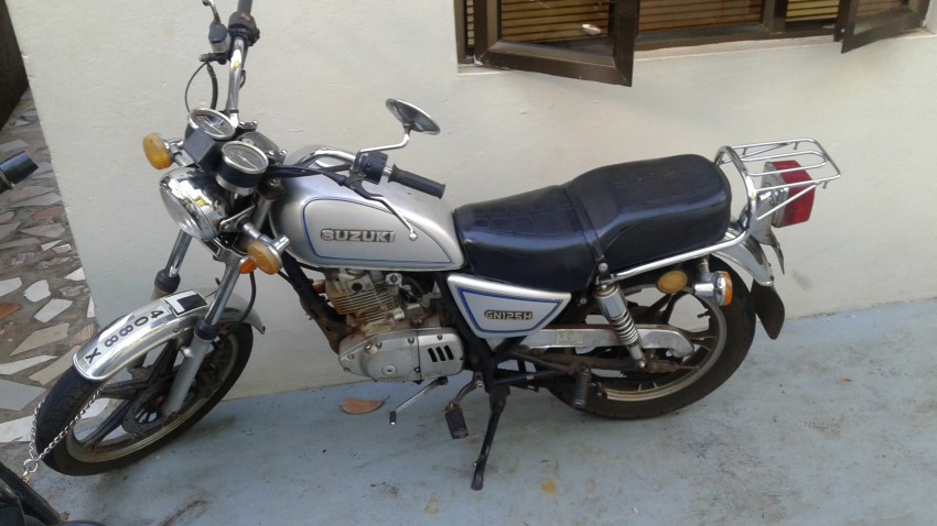 Motocycle - 7 - Roadsters  on Aster Vender