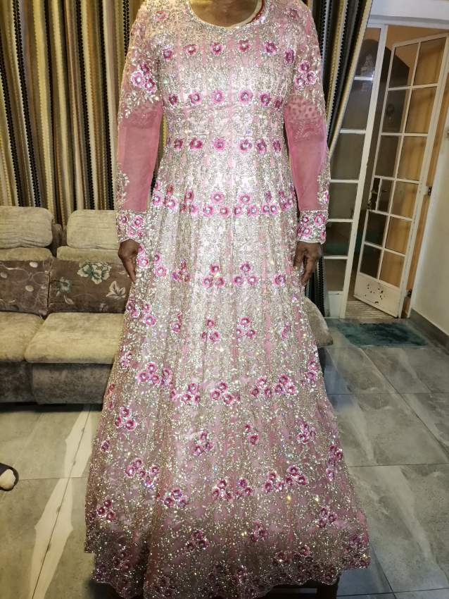 Bridal dress  - 3 - Wedding clothes  on Aster Vender