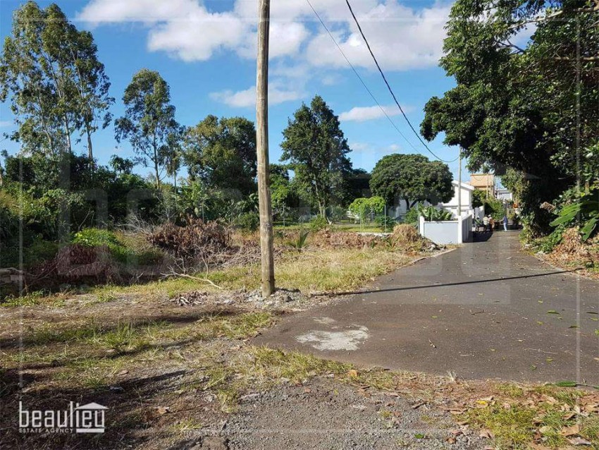 * 22 Perches Residential land, Lallmatie* - 3 - Land  on Aster Vender