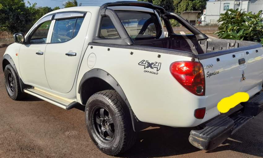 A vendre Mitsubishi L200 Sportero  - 4 - Pickup trucks (4x4 & 4x2)  on Aster Vender
