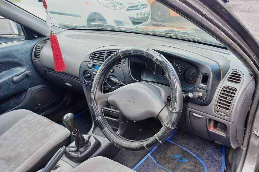 Mitsubishi Lancer Year 98 - 2 - Compact cars  on Aster Vender